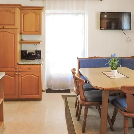 Traditionelle Ferienwohnung * Viehhofen