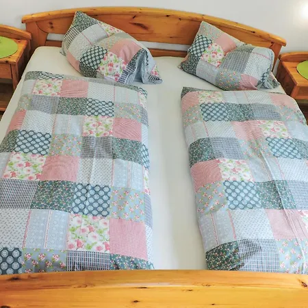 Traditionelle Ferienwohnung Διαμέρισμα Viehhofen